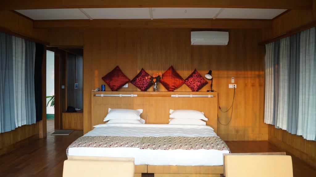 Aythaya Monte Divino Lodge Таунджи Экстерьер фото