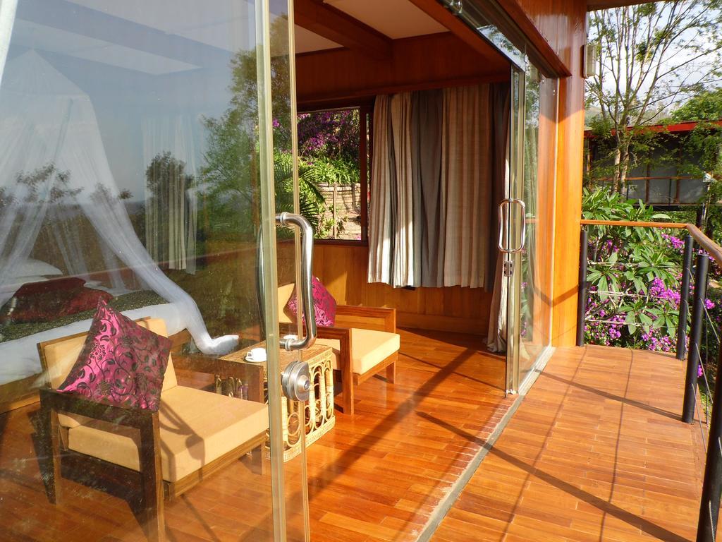 Aythaya Monte Divino Lodge Таунджи Экстерьер фото