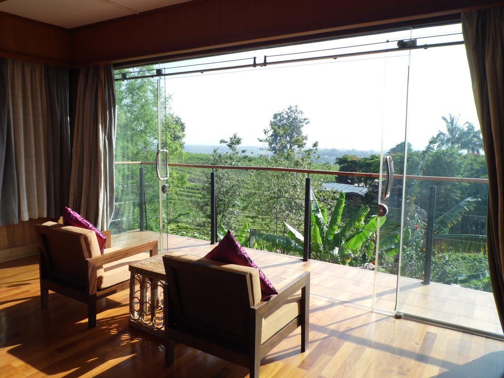 Aythaya Monte Divino Lodge Таунджи Экстерьер фото