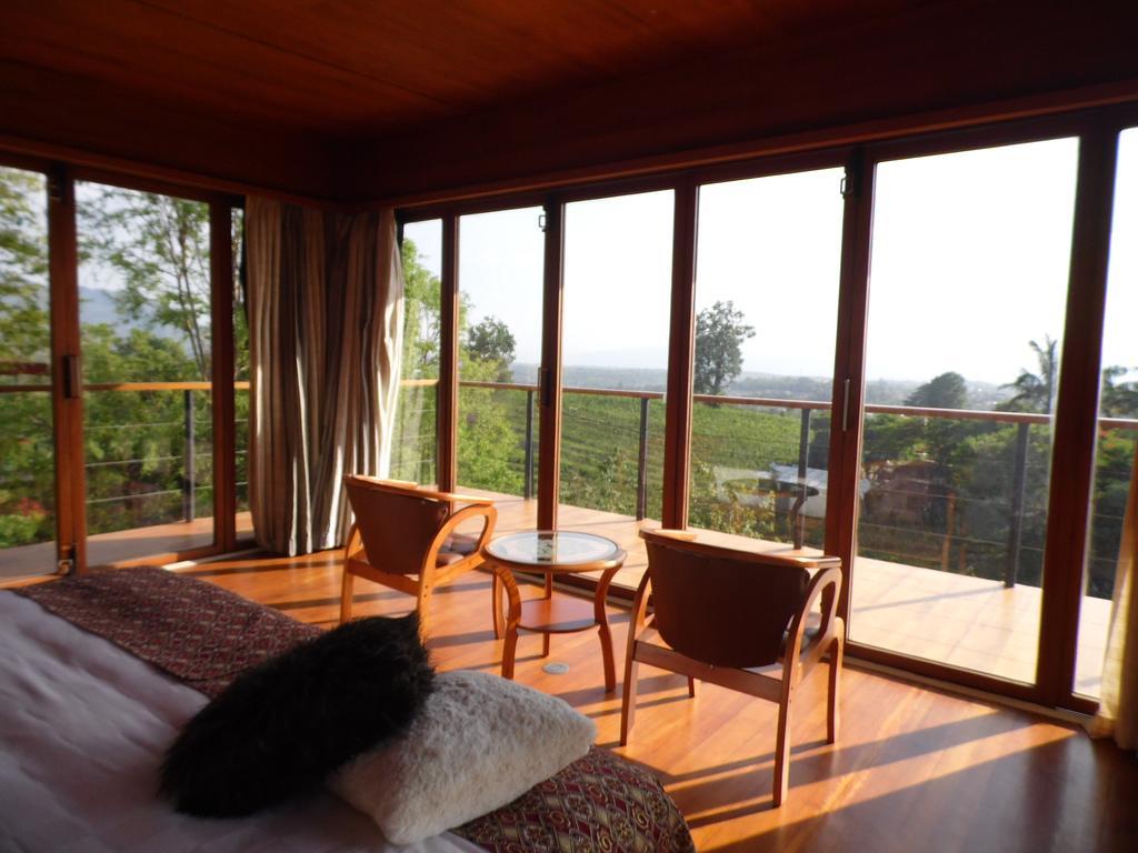 Aythaya Monte Divino Lodge Таунджи Экстерьер фото