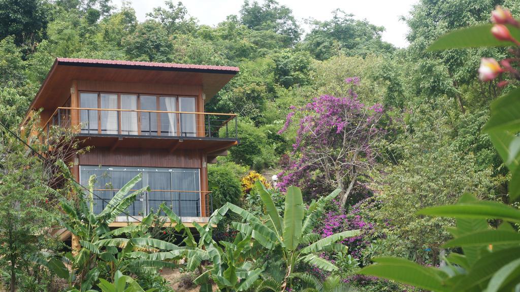 Aythaya Monte Divino Lodge Таунджи Экстерьер фото